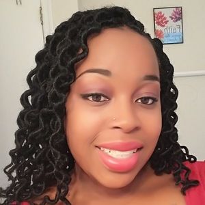 Meet your Posher, Ivory